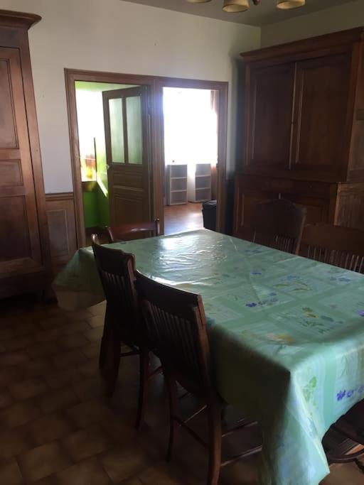 Comme Chez Mamie Villa Saint-Brisson Esterno foto